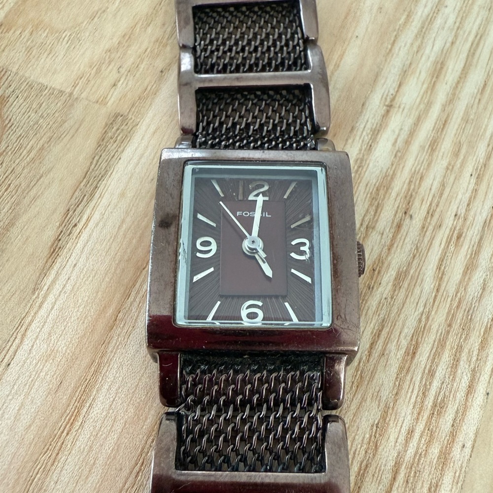 Fossil ladies rectangular metallic brown watch NEW BATTERY